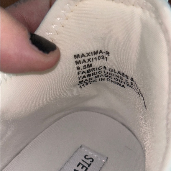 Steve Madden NY90 Bling Maxima Rhinestone Sneakers - Picture 6 of 6